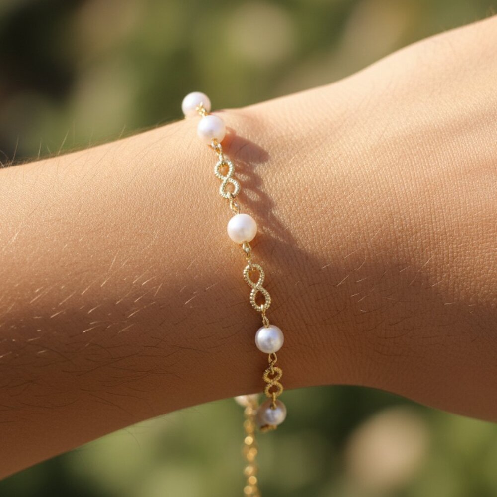 "Trendy Bracelet for Girls & Women – Cute, Adjustable & Gift-Ready | MLCRC1182